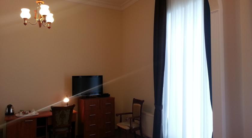 Azcot Hotel Baky Esterno foto