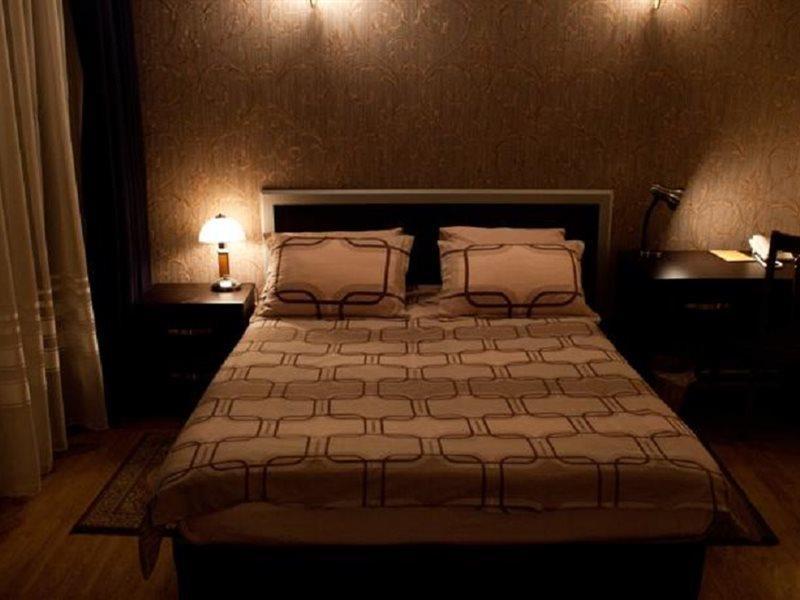 Azcot Hotel Baky Esterno foto
