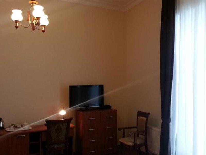 Azcot Hotel Baky Esterno foto